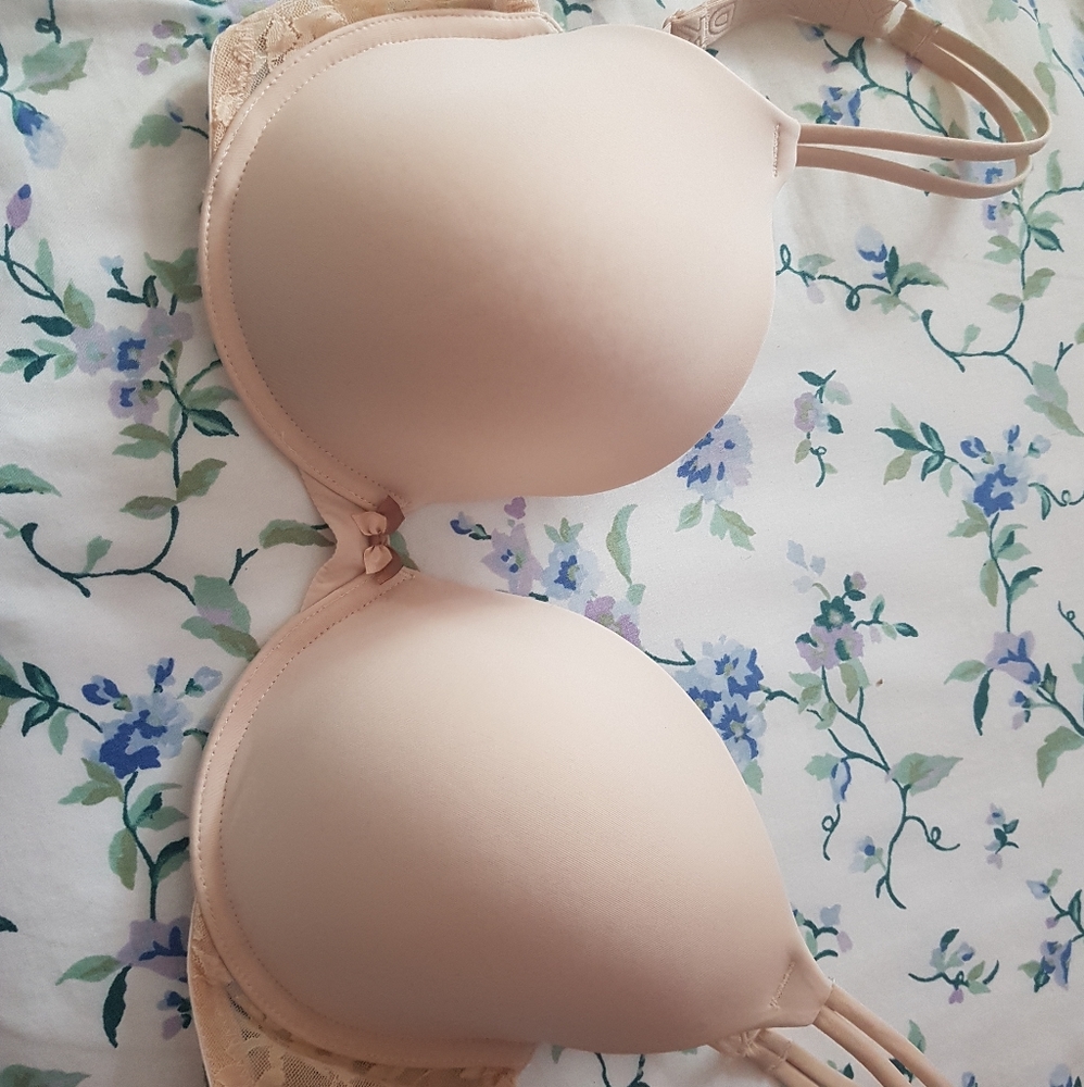 32DD beige bra